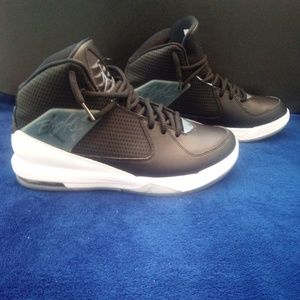 Jordan flight 705796-003